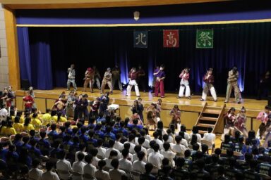R8_ダンス部_文化祭講演