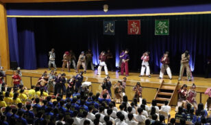 R8_ダンス部_文化祭講演